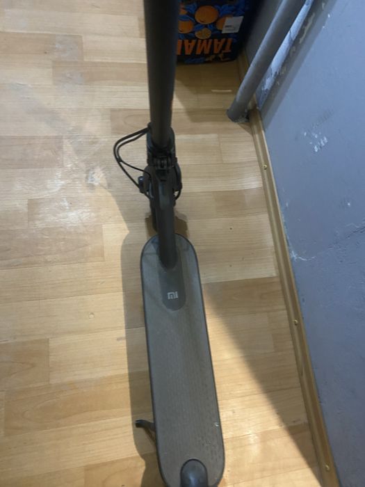 Продам самокат Xiaomi