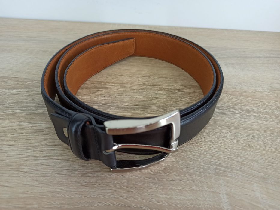 Pasek skórzany firmy Genuine Leather