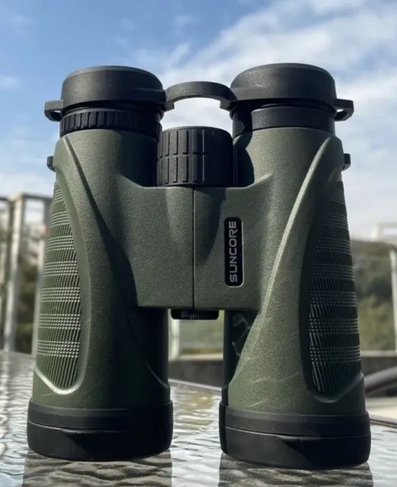Lornetka myśliwska turystyczna 10x40 SUNCORE w gumowanej obudowie.