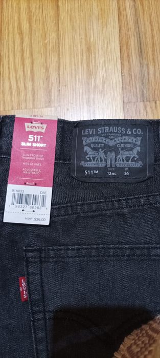 Calções Levis criança novos