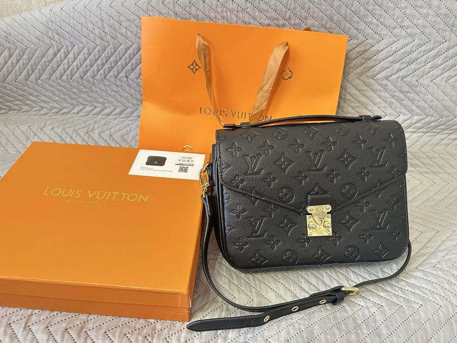 Чорна сумка louis vuitton metis