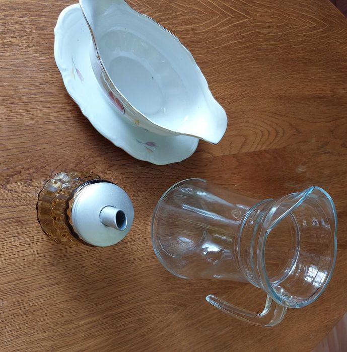 Szkło użytkowe  (półmiski, sosjerka i inne)