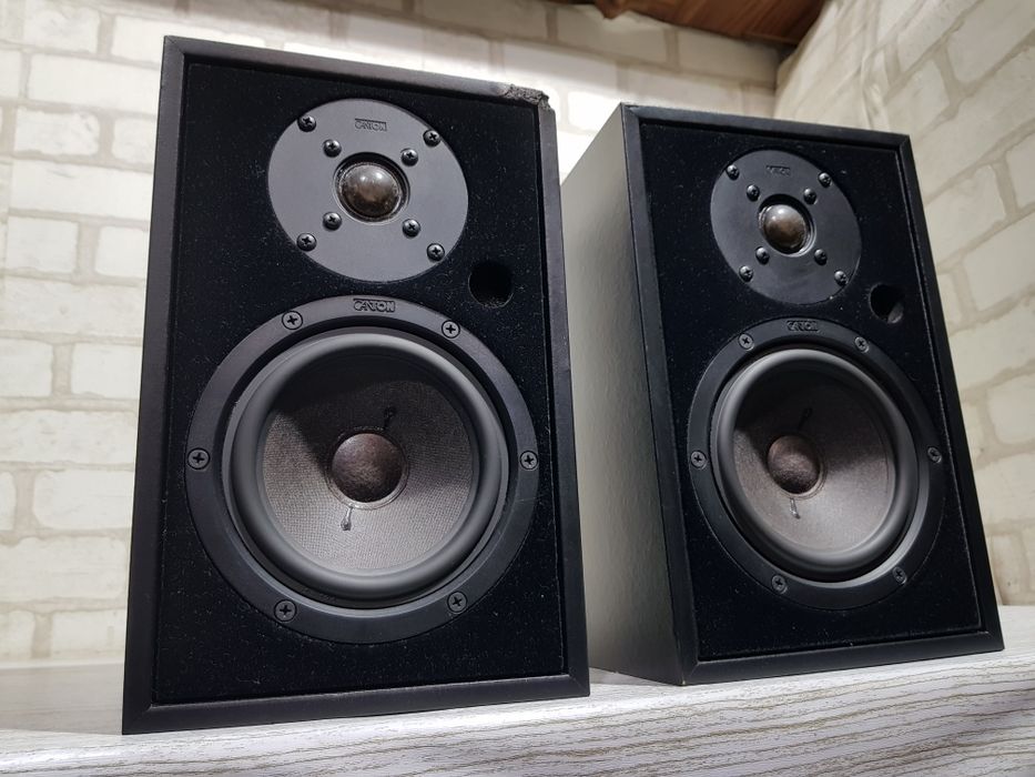 Hi-Fi Акустика CANTON FONUM 250,потужність 45/70 Вт, б/у з Німеччини