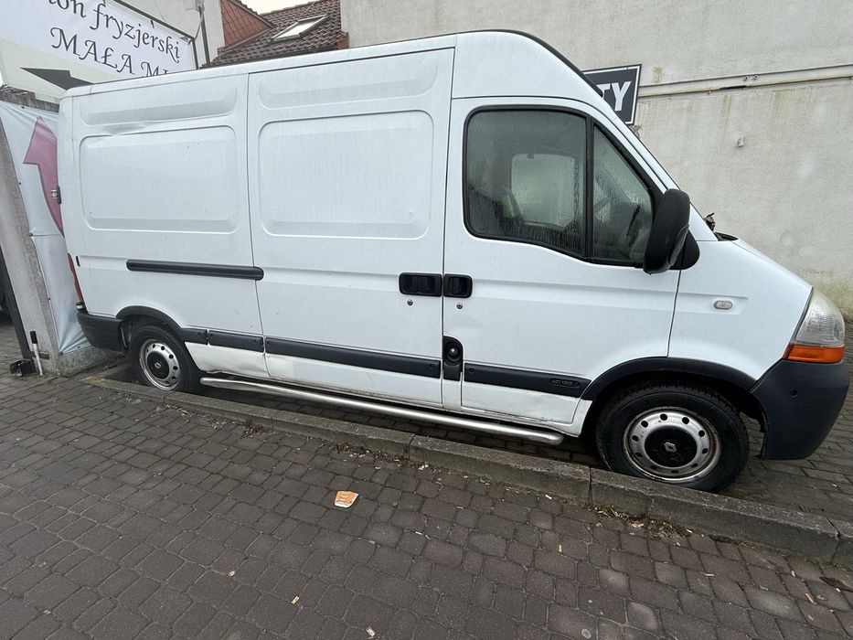 Renault Master L2H2 blaszak 2,5 dCi