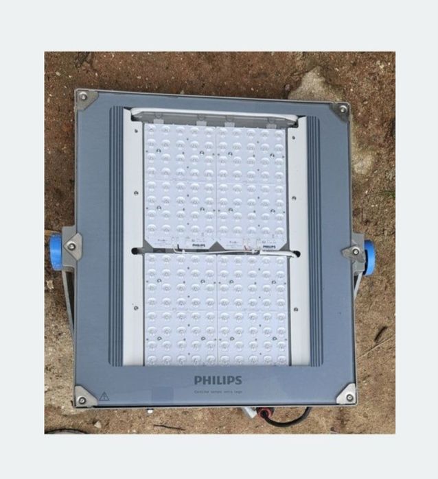 PHILIPS  naświetlacz 142W Coreline Tempo XL, 19920lm lm