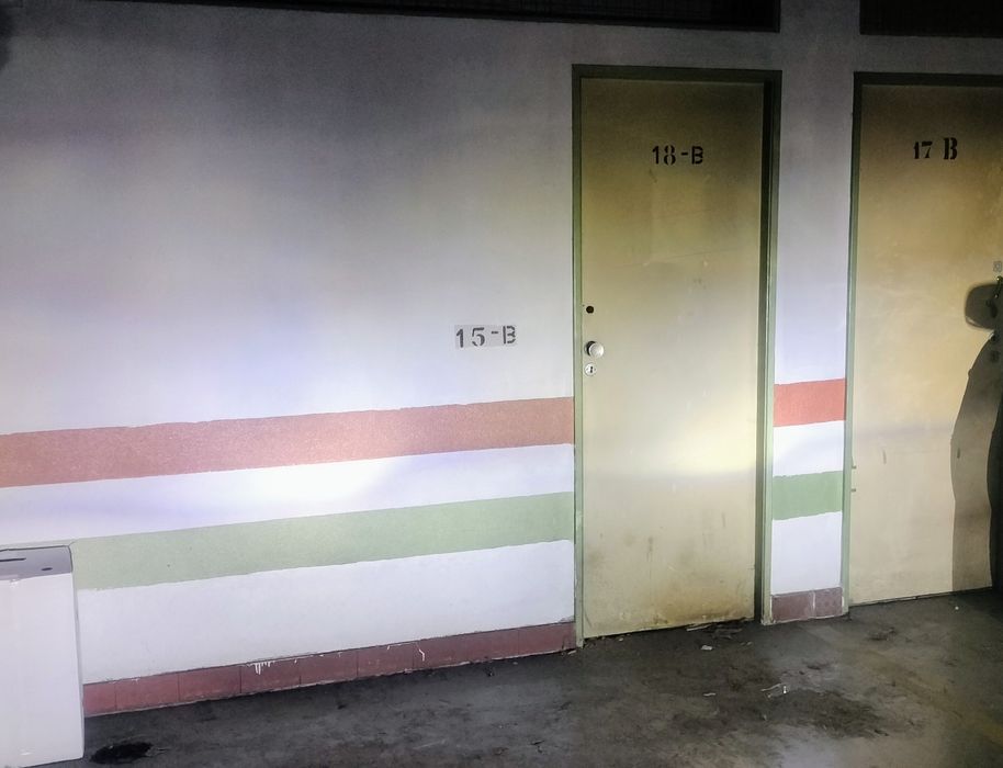 Arrecadação em parque de estacionamento coberto