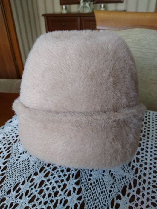 Sprzedaż czapka typu  alpaka