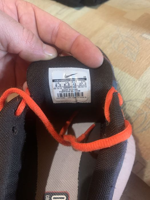 Кросівки NIKE 43 27.5 см