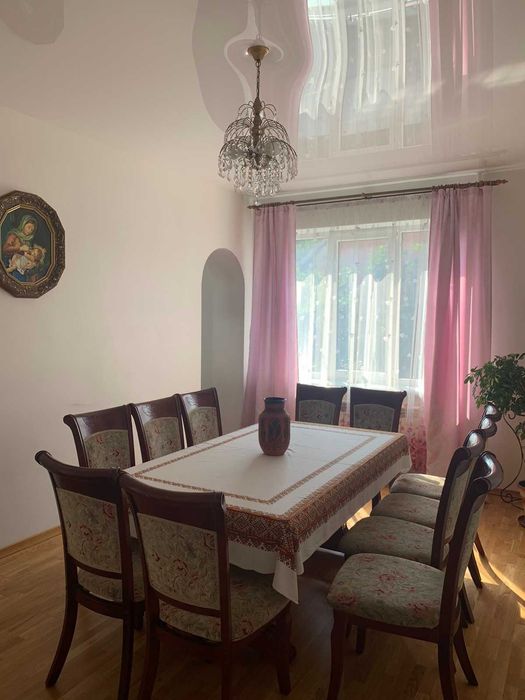 Оренда сучасного будинку 260 кв.м. у Рудно, вул.Вишнева, р-н Семінарії