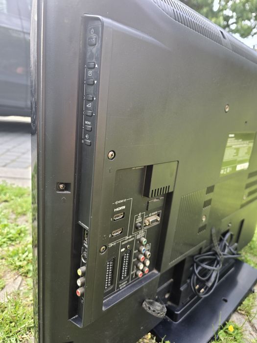Telewizor Toshiba 32XV550P z pilotem