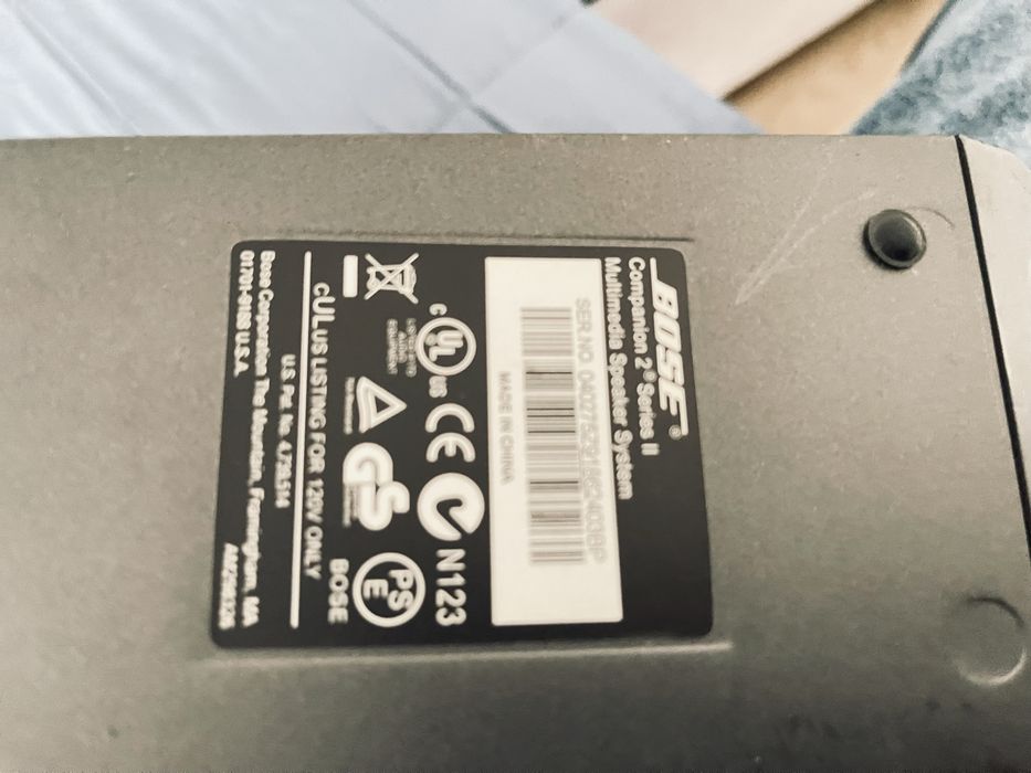 Bose Companion 2 series 3, colunas amplificadas para desktop