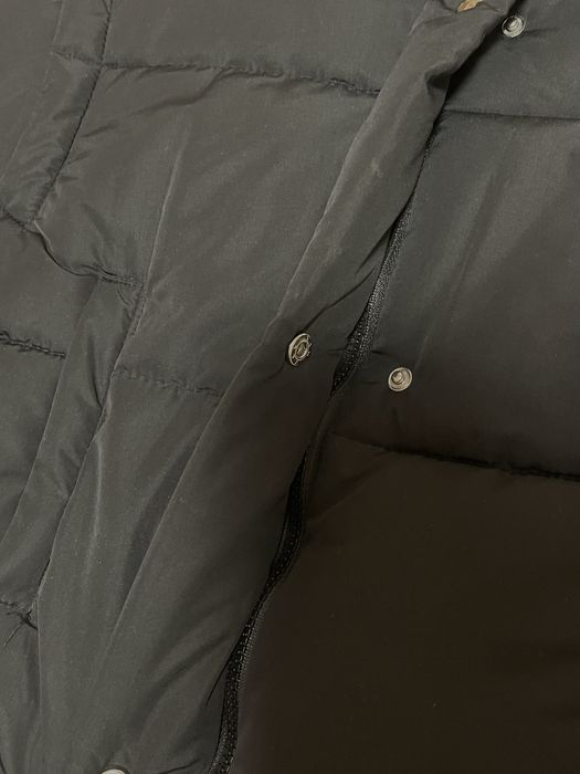 Жіноча чорна демісезонна куртка