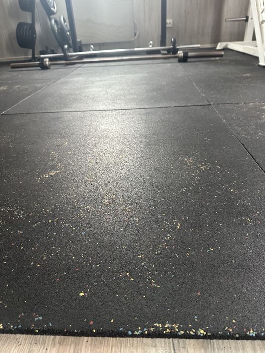 Гумове покриття для підлоги 28 м²спортзал, кросфіт,резина, гума