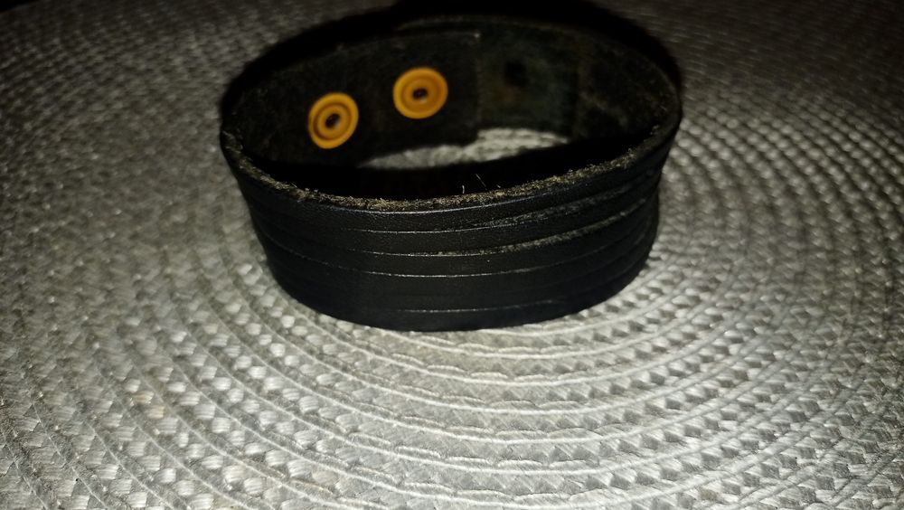 Bransoleta skórzana nowa