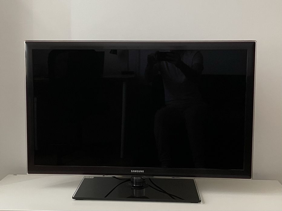 Telewizor Samsung 37 cali FullHD
