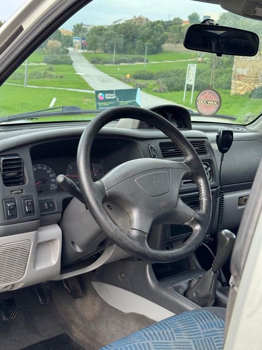 Mitsubishi Pajero Sportwagon 2.5TD GLS