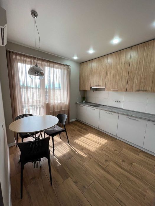 Орнеда 1 к. квартири ЖК Кришталеві джерела Метрологічна 62