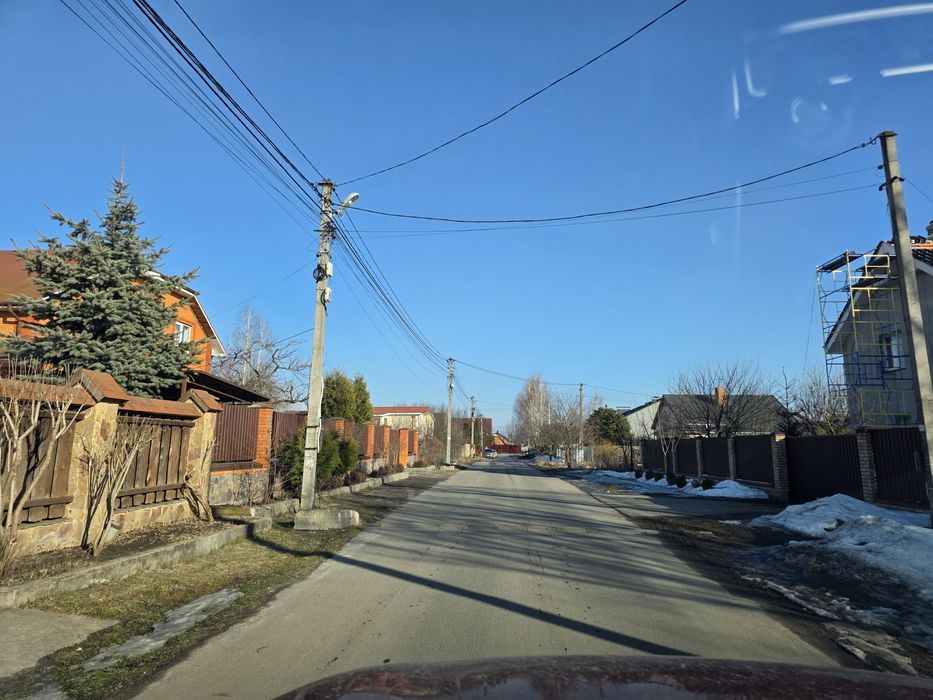 Нове 15 соток кутова асфальт світло газ