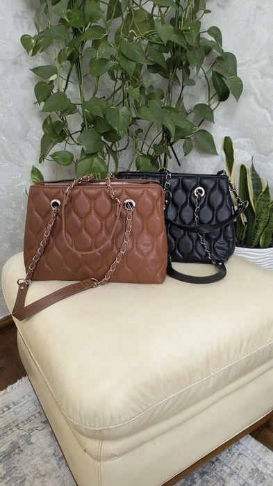 Сумочки жіночі в двох кольорах