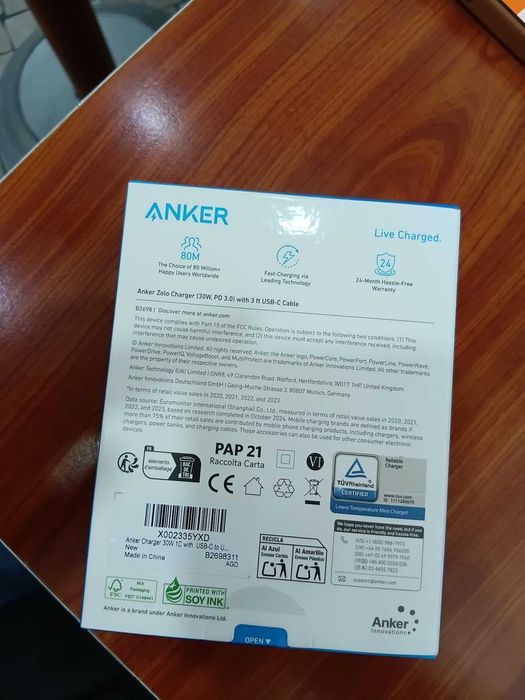 Carregador Rápido Anker Zolo 30W GaN c/ Cabo USB-C (novo)