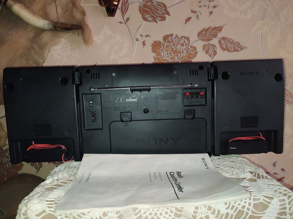 кассетный магнитофон Sony CFS-W 435 S