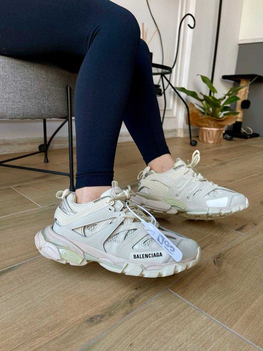 balenciaga track 38 w Twojej okolicy? Sprawdź kategorię Moda