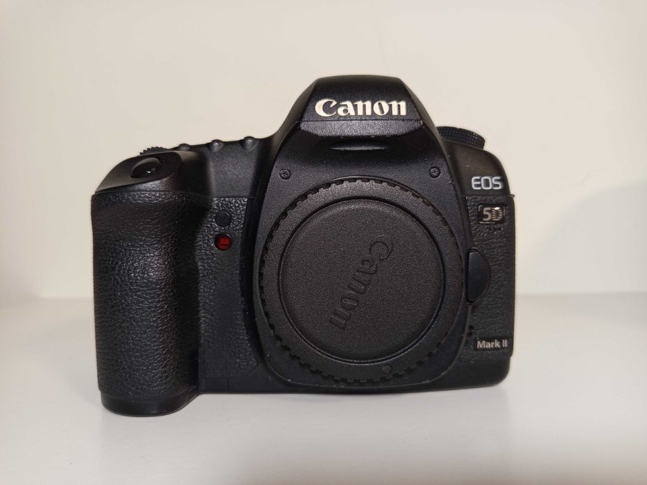 Câmera Canon 5D Mark II, usada
