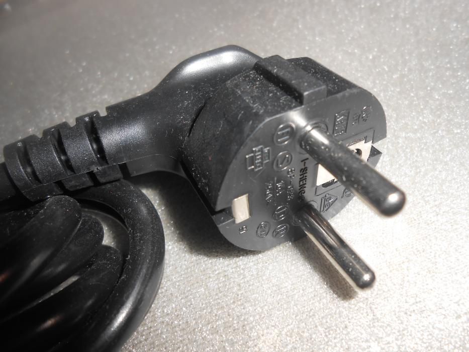 Cabo AC 250v CE 16A universal