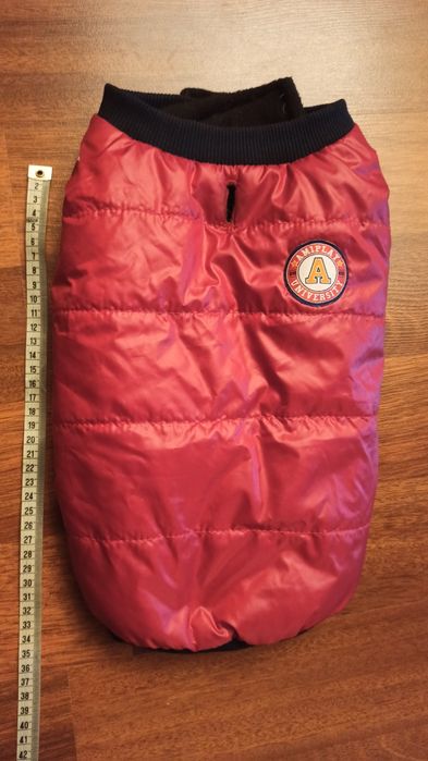 NA CEL CHARYTATYWNY Ubranko dla psa. Długość 36 cm

Cały dochód wędruj