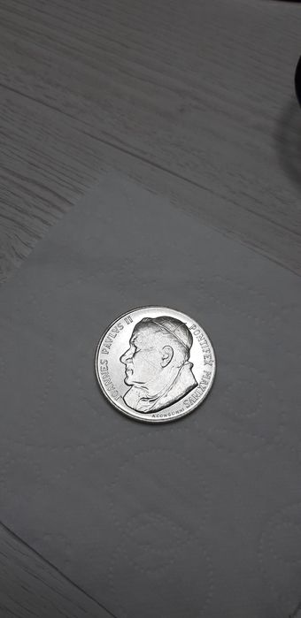 Продам 1983 Иоанн pavlvs II Понт. макс папа Иоанн Павел II жетон/медал