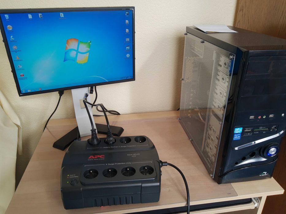 Zasilacz awaryjny UPS APC es400