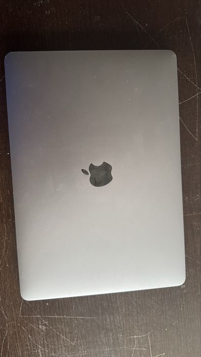 Macbook pro 13 2019 i5 128 gb
