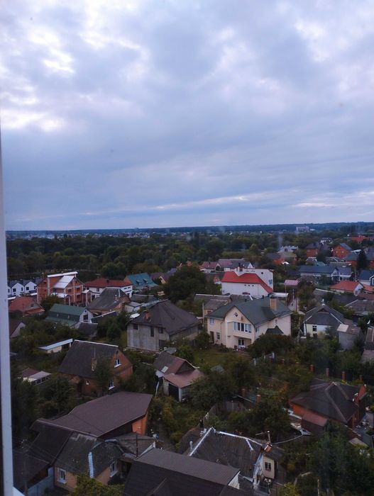 Продаю 2-кімнатну квартиру в новобудові на Вокзальній