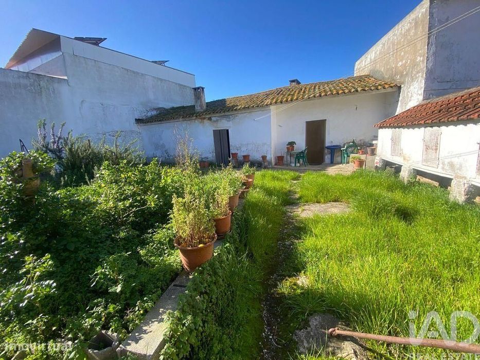 Casa de Campo T3 em Carvalhal de 405 m2