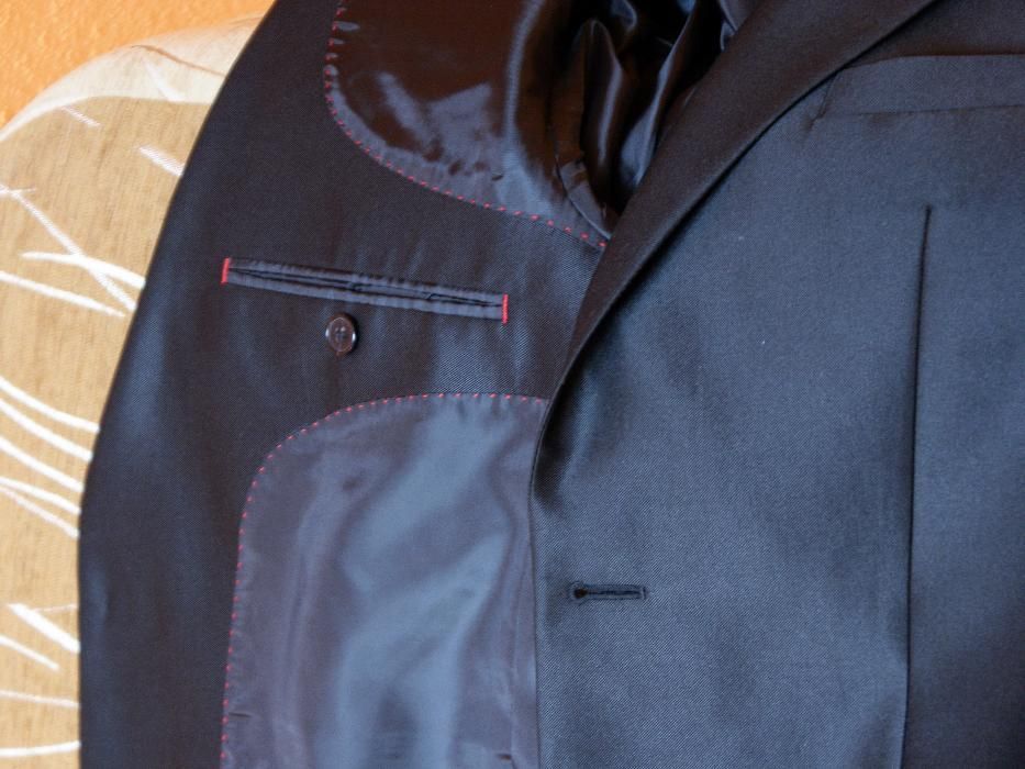 Garnitur męski czarny stan idealny lekki połysk