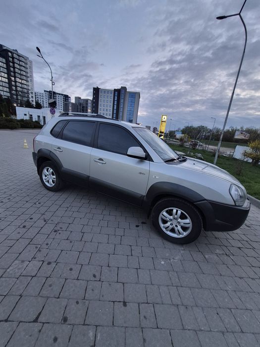 Автомобіль Hyundai Tucson
