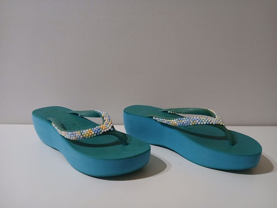 Havaianas altas verde água