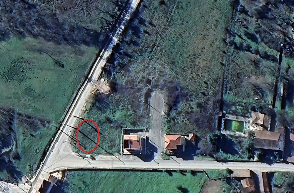 Terreno  para venda — Santiago da Guarda, Leiria