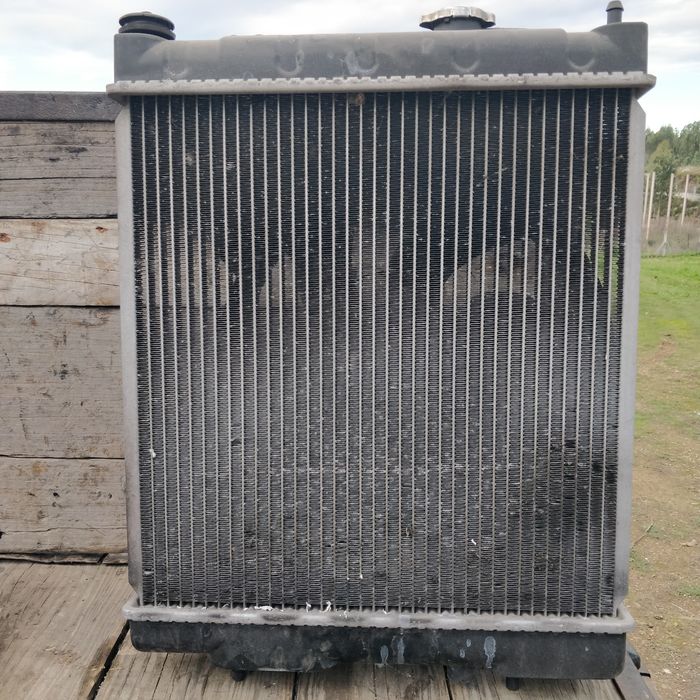 Radiador  Nissan Micra k11