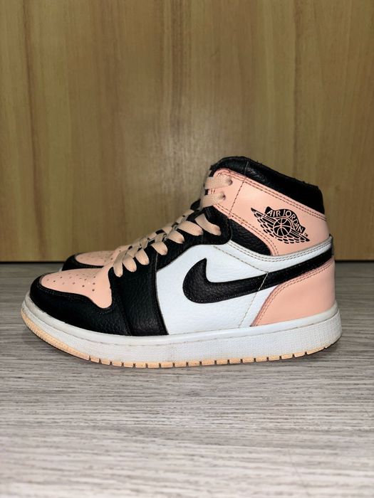 Jordan 1 Retro High OG University Pink