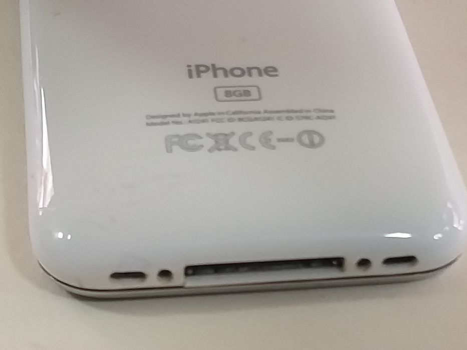 Apple 3 GS 8gb(iPod A1303 Gb)