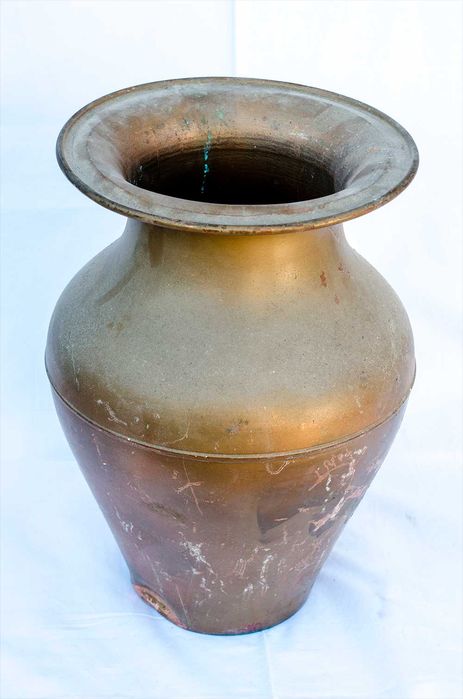 Jarrão Oriental de latão