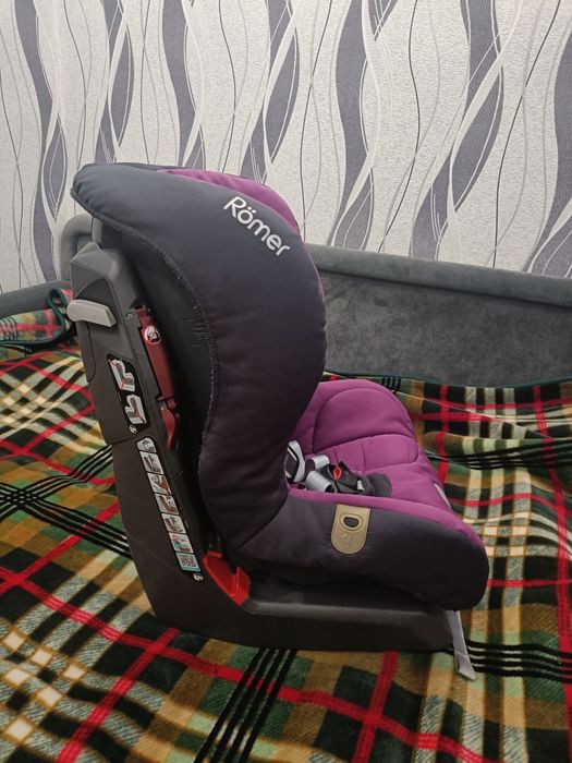 Автокрісло Römer King Plus 9-18 Німеччина
