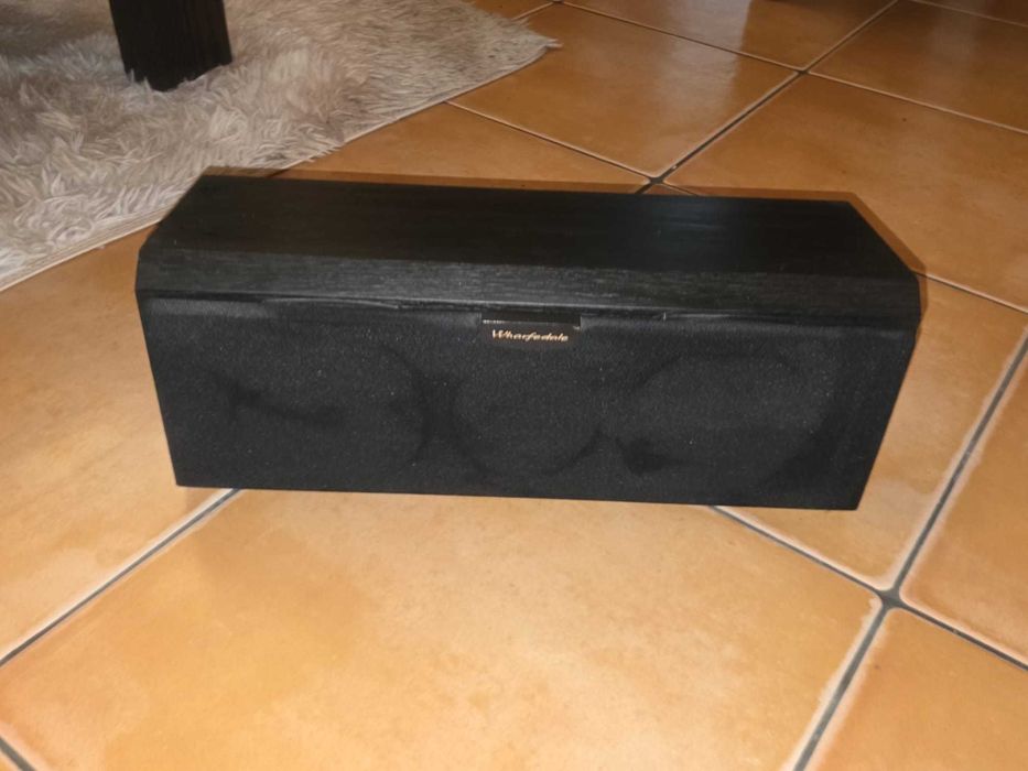 Wharfedale Vardus VR-Centre Coluna