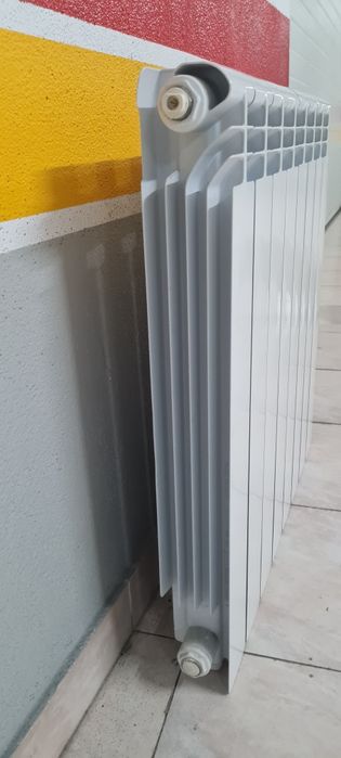 Radiador de água de parede