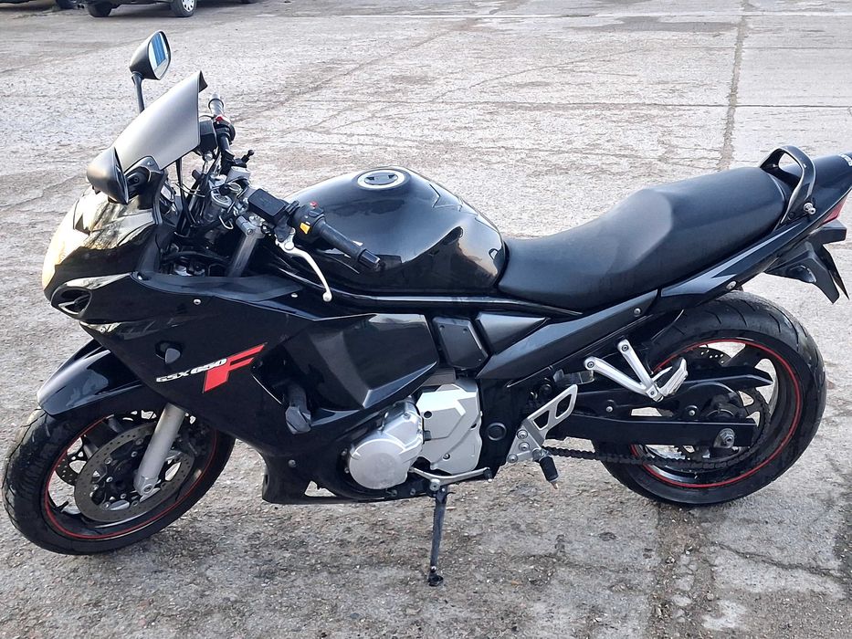 Motocykl Suzuki 650f