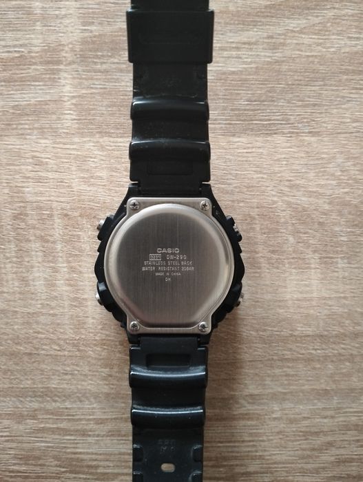 Продам часы Casio