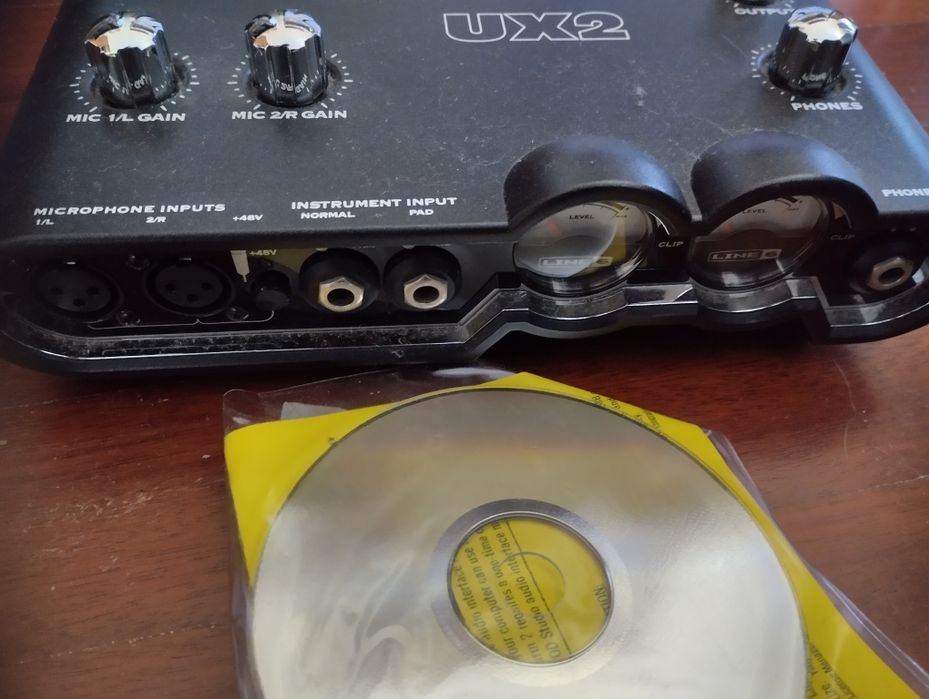 Interface de gravação Line 6 UX2