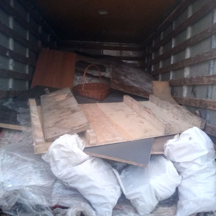 Вывоз мусора вивіз сміття