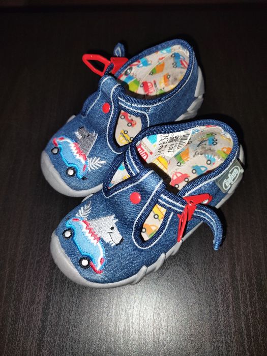 Buty kapcie befado 21 z zapięciem